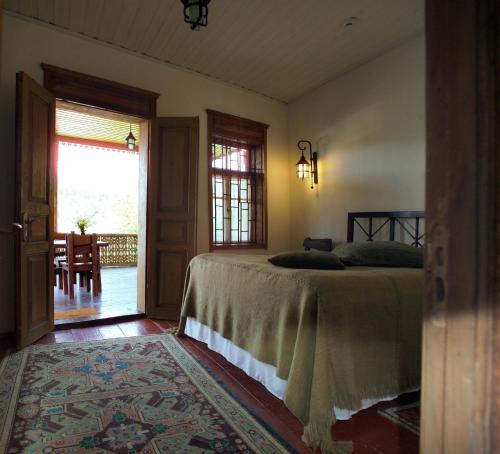 1 double bed