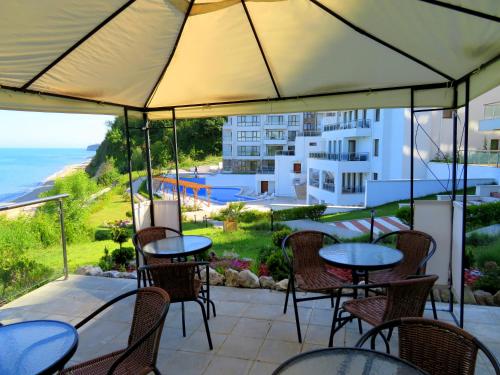 陽台/露台, Апартаменти Бяла Клиф на плажа - Apartments Byala Cliff First Line in 比亞拉