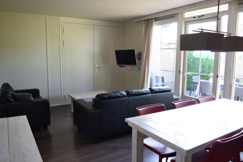 Zeumeren 6 pers. bungalow - image 3