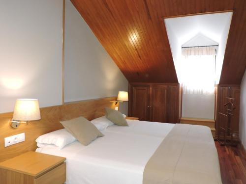 Hotel El Nogal - image 14