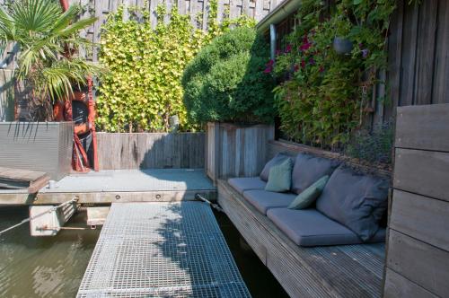 Boathotel - image 13