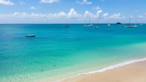 2 Bedroom Apartment Catalina Grand Case photo 1