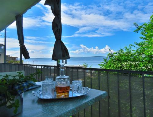  Apartment Hana in Omiš