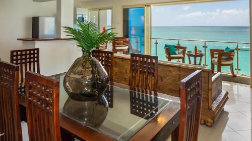 2 Bedroom Apartment Catalina Grand Case photo 3