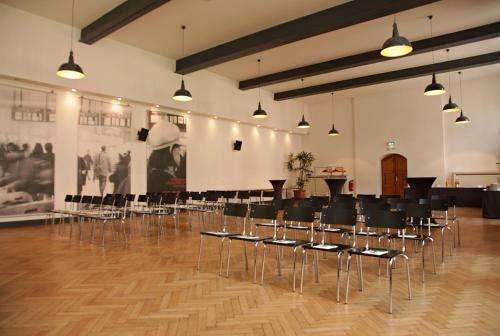 Hotel Die Schule - image 10