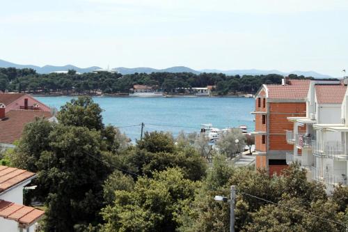 Apartments by the sea Petrcane Zadar - 3283