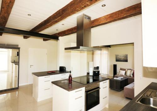 Apartments Lille Hus in Brosum