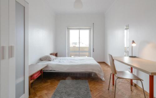 Republica 8 - Basic Guest House