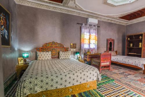 room detail thumbnail 1
