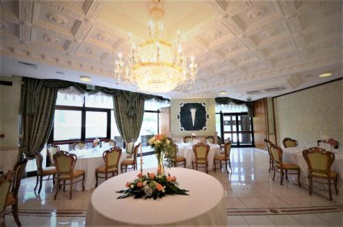 Ресторан, ALI HOTELS - Palace in Сан - Джованні Ротондо