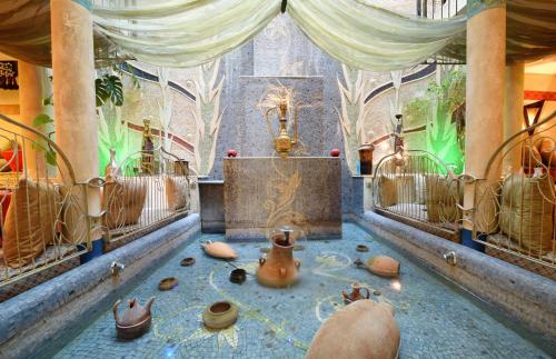 Hotel Art - image 9