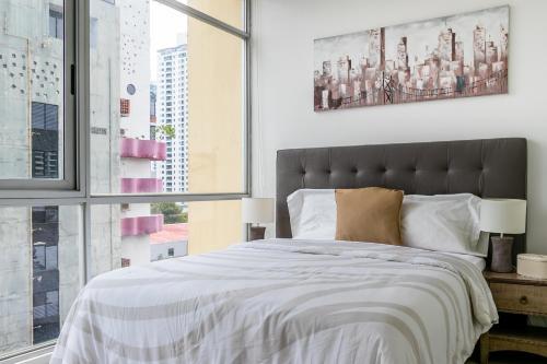 Breathtaking Apartment City Center - PH Quartier Atlapa - image 5