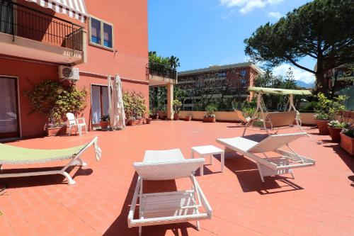 La Terrazza Parco Lauro Apartment 2