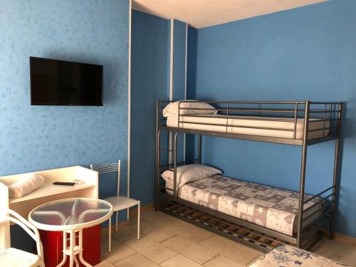 Salento Palace Bed & Breakfast - Tap to explore photos