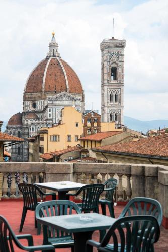 D'HOME FLORENCE 2