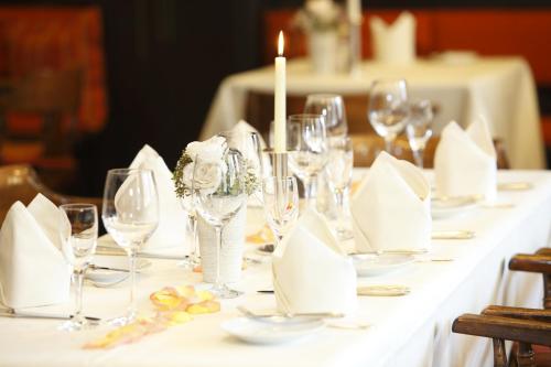 Schlosshotel Karlsruhe - image 2