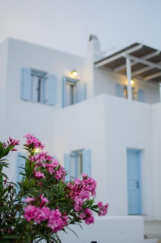 Magganari Moments 3 in Manganari