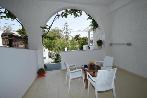 Sunflower ApartHotel - image 9