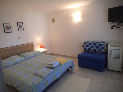 Apartments and rooms by the sea Mastrinka Ciovo - 16695 - image 4