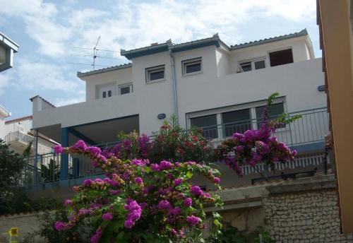Apartments and rooms by the sea Mastrinka Ciovo - 16695 