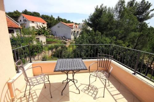 Apartments with a parking space Vrboska (Hvar) - 552 Vrboska