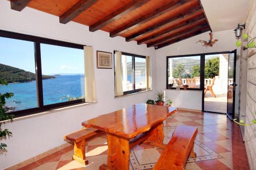 Apartments by the sea Tri Zala Korcula - 558 - image 3