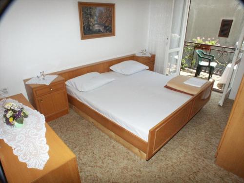 Apartments by the sea Sucuraj Hvar - 578 - image 4