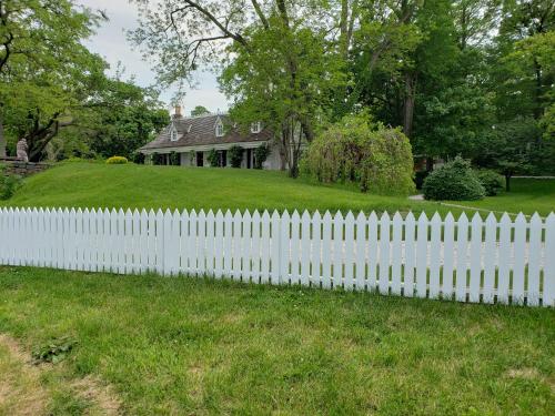 Harbor House Bed and Breakfast in Staten Island, USA