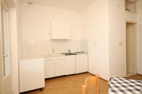 Apartments and rooms by the sea Lucica Lastovo - 990 - image 5
