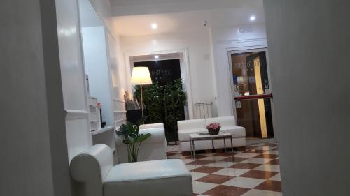 Hotel Positano - image 2