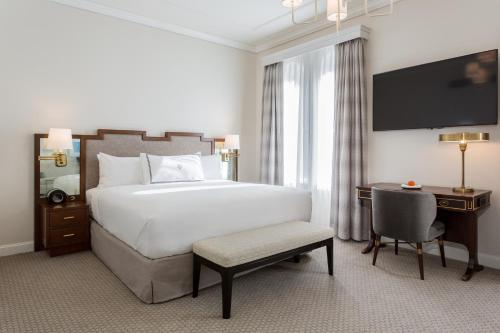The Lancaster Hotel - image 5