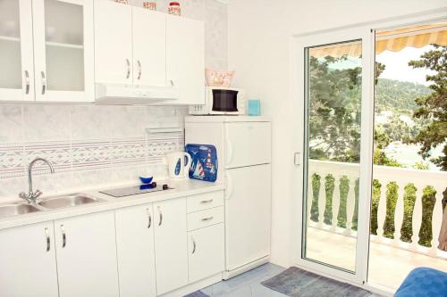 Apartments and rooms by the sea Zivogosce - Porat Makarska - 2733 - image 11