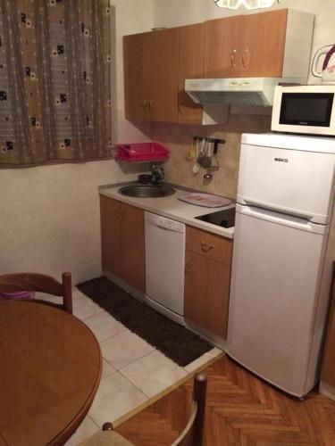 Apartments by the sea Tucepi Makarska - 2699 - main image