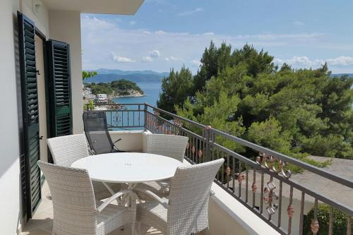  Apartments by the sea Drasnice, Makarska - 2705 in Drašnice