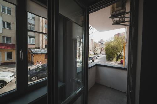 Kostjukowski Apartments Nizhynska 17 - image 5