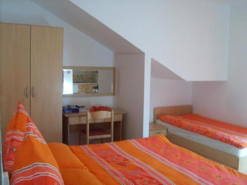 Apartments with a parking space Sveti Filip i Jakov Biograd - 4299 - image 12