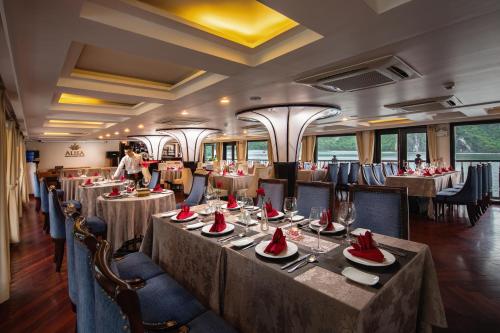 Alisa Premier Cruise in Hạ Long