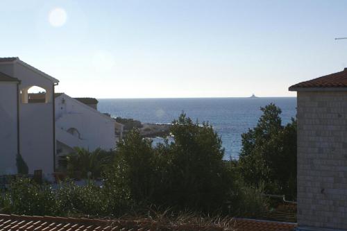 Apartments by the sea Rogoznica - 4313 - image 10