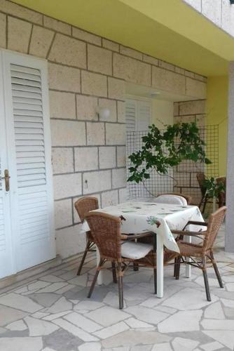 Apartments by the sea Lumbarda, Korcula - 4378