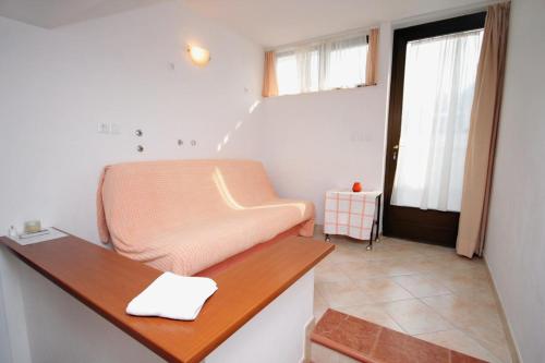 Apartments by the sea Hvar - 4591 - image 5