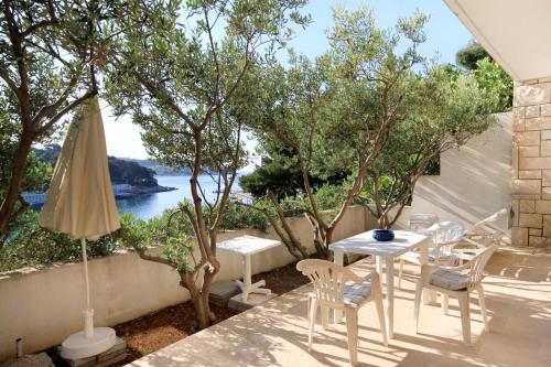 Apartments by the sea Hvar - 4591 - image 11