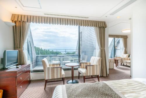 room detail thumbnail 1