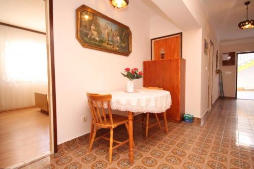 Apartments with a parking space Nemira Omis - 4652 - image 11