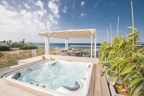 جاكوزي, Villa Chana in Paralimni