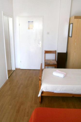 Apartments with a parking space Gradac Makarska - 5198 - main image