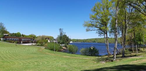 Logis Hotel du Lac