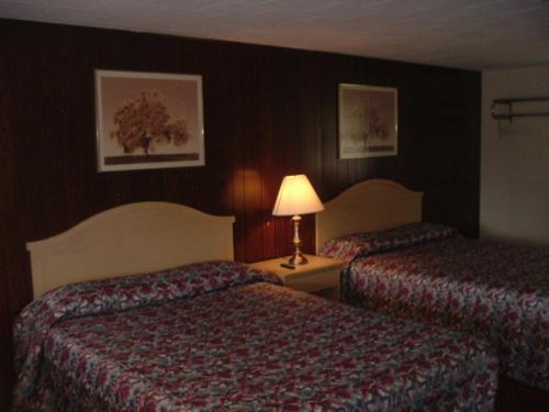 Double Room with Two Double Beds - Non Smoking