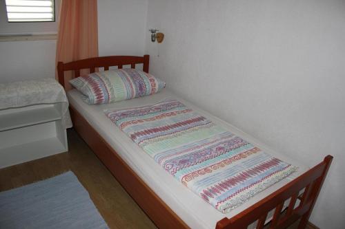 Apartments by the sea Zecevo Rtic Rogoznica - 17129 - image 11