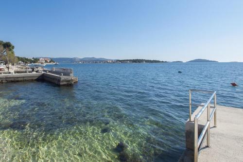 Apartments by the sea Brodarica Sibenik - 6098 - image 3