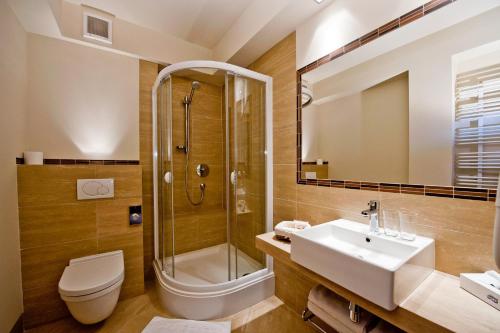 Baño, Hotel Tumski in Plock